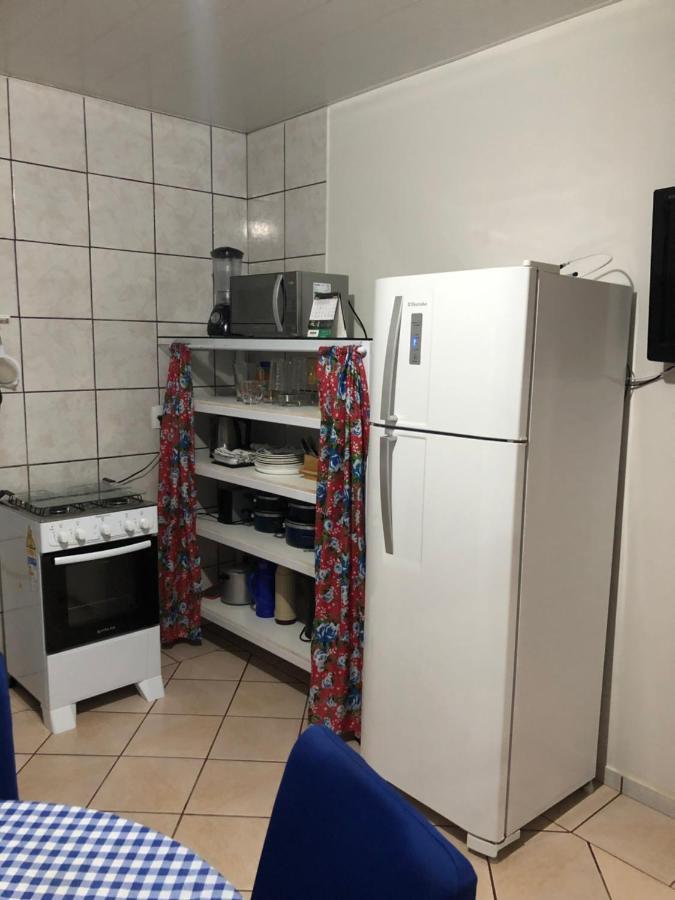 Casinha De Praia Na Fazenda Da Armacao Governador Celso Ramos Buitenkant foto